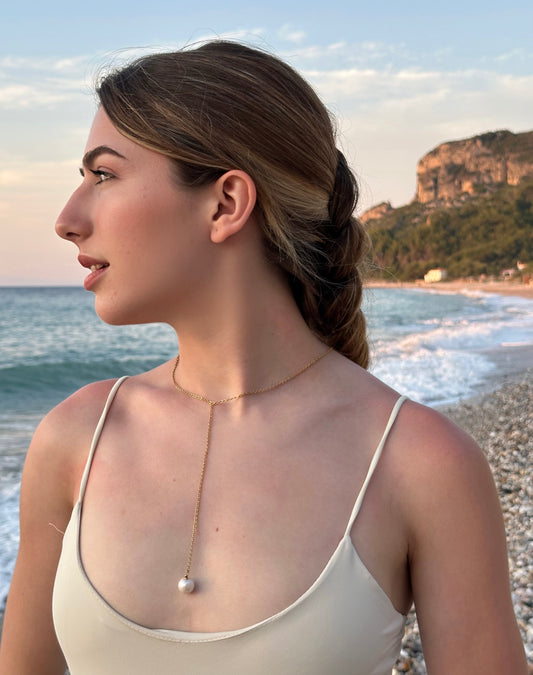 Aphrodite Pearl Necklace