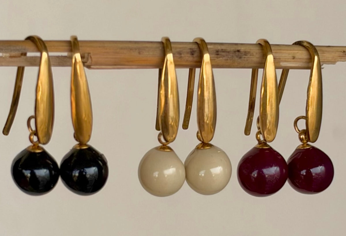 Velvet pearls