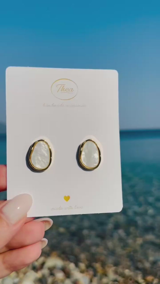 Pearl Oval Studs